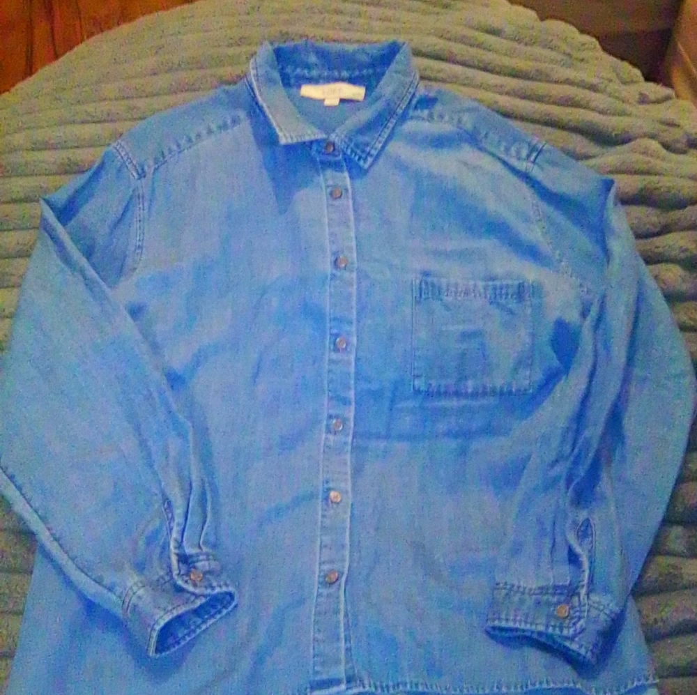 Denim button down - Picture 4 of 4